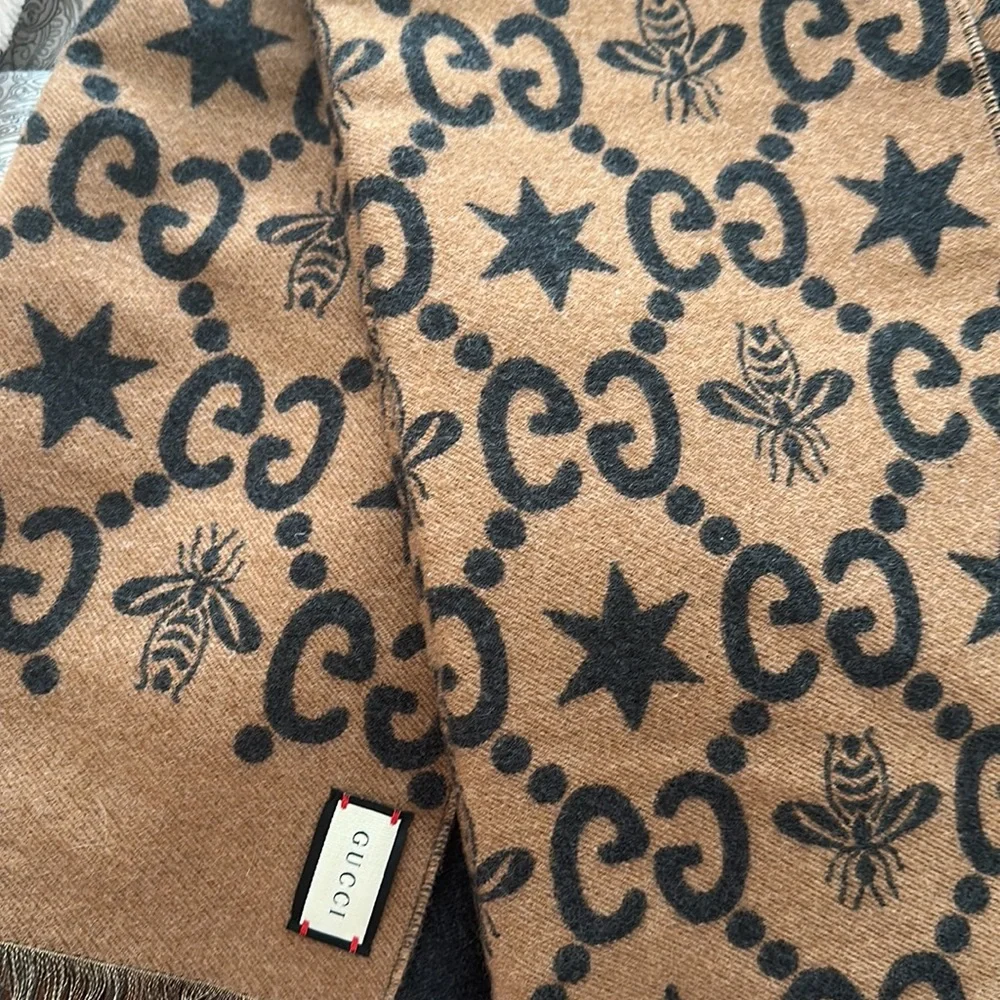 Gucci unisex Bees and stars GG jacquard scarf - Picture 6 of 10